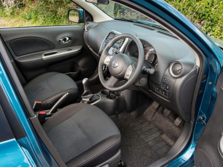  Nissan Micra 2013 года  (UK) (фото 4 из 9)